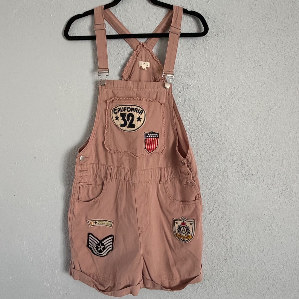 POL Pink Denim Shortalls Patches Frayed Trim Dusty Rose Overalls Shorts Womens